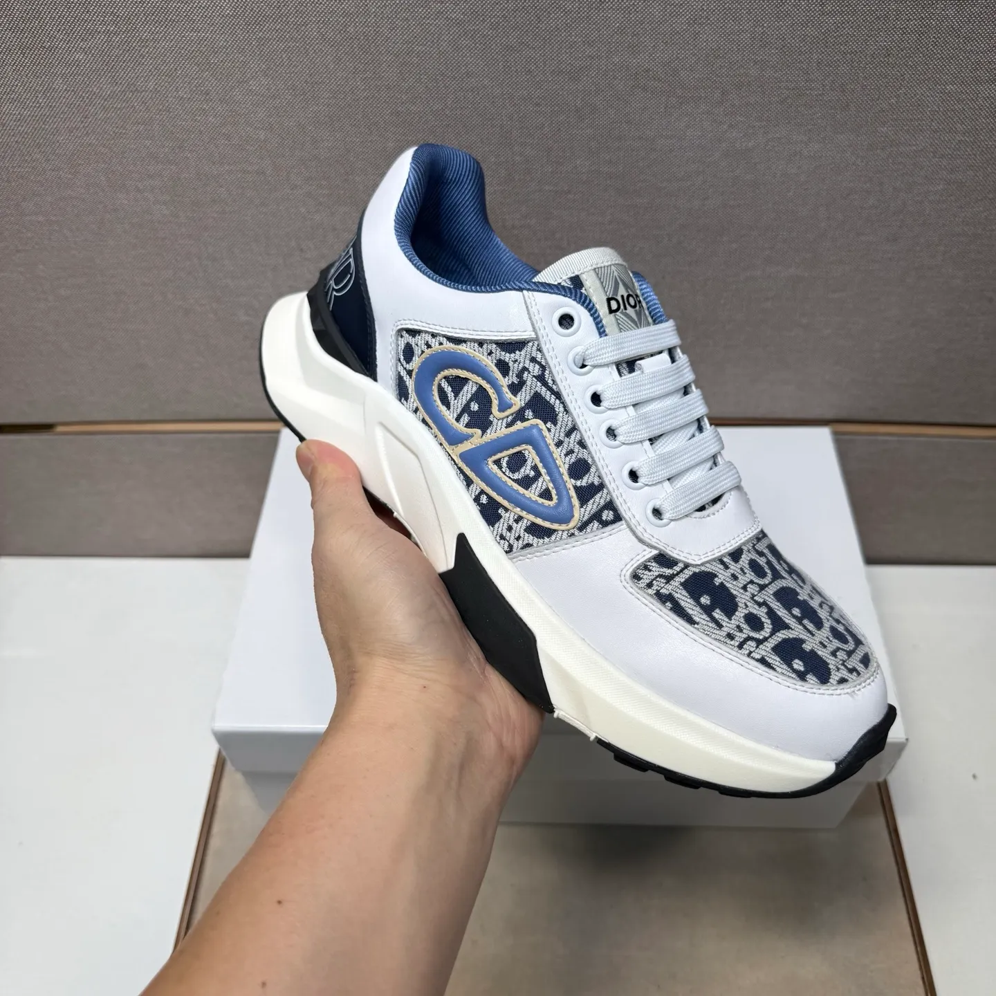 ⬛️Men's shoes💰p442 [Dior~] Men's casual shoes 2025z cabinet sales simultaneously 🔶Size: 38-44#️⃣ 🔷2 colors🔜The upper is made of multi-material splicing➕Mesh lining, comfortable and breathable, sole: original comfortable and wear-resistant outsole, ⚠️real thing📱photographed🎬real thing is better📢📢📢